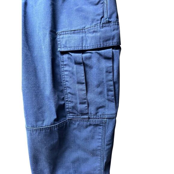 5.11 Tactical Series Active Pants Navy Cargo Multiple Pockets 31x31.5 - Picture 2 of 7